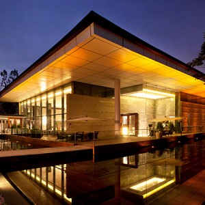 LED投光灯的保养方法